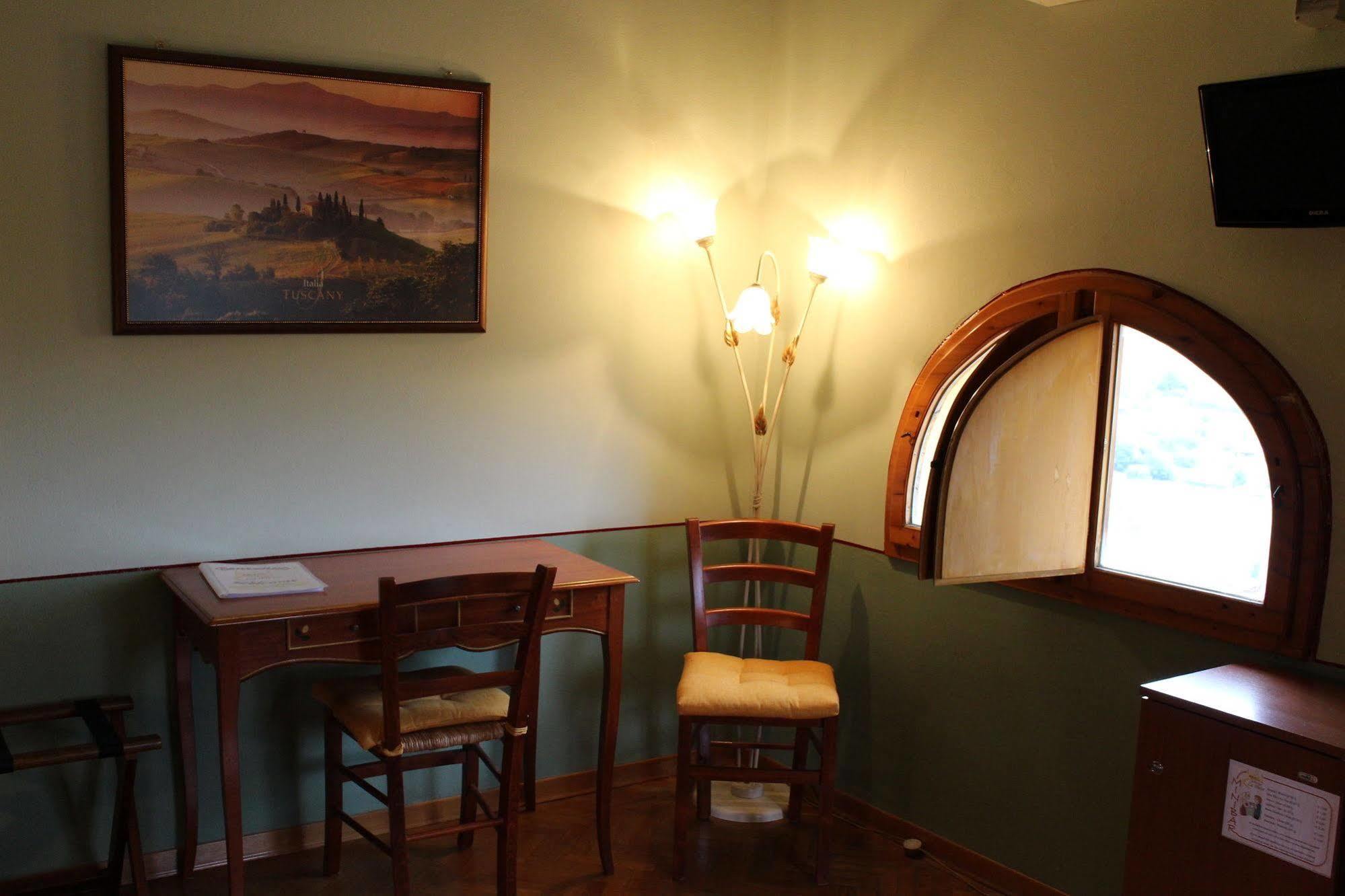 Albergo La Pieve Castelfiorentino Exterior photo